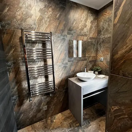 Dunavoelgyi Vendeghaz Gasthof Akaszto