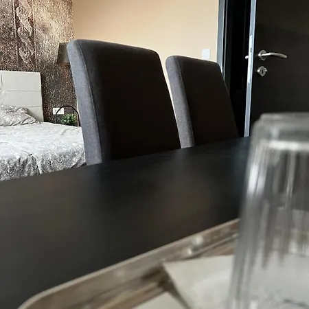 Dunavoelgyi Vendeghaz 3* Akaszto