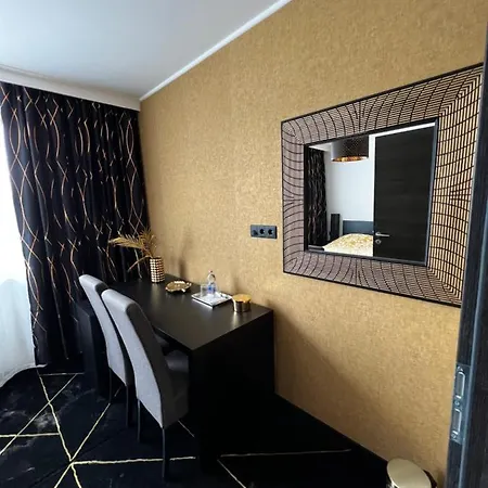 Dunavoelgyi Vendeghaz 3* Akaszto