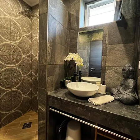 Dunavoelgyi Vendeghaz Guest house *